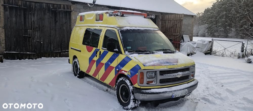 Chevrolet Express - 5