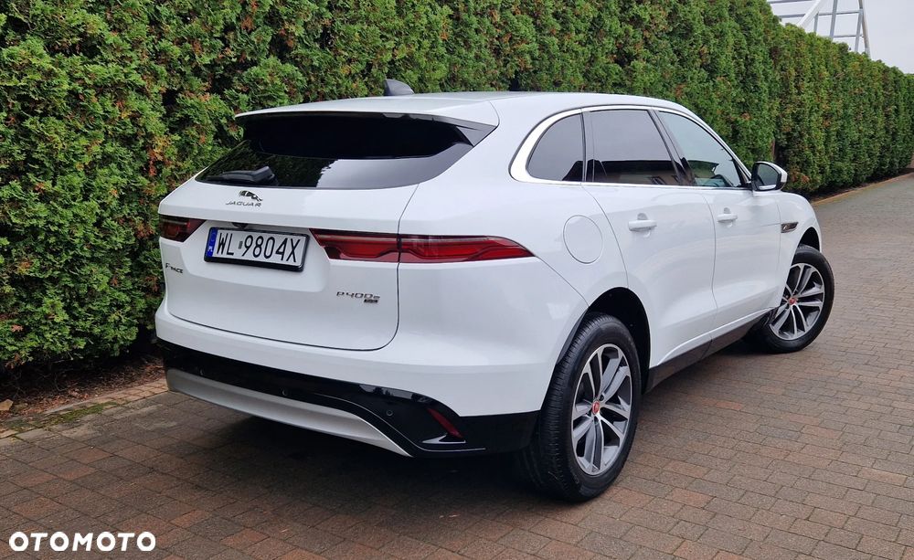 Jaguar F-Pace - 10