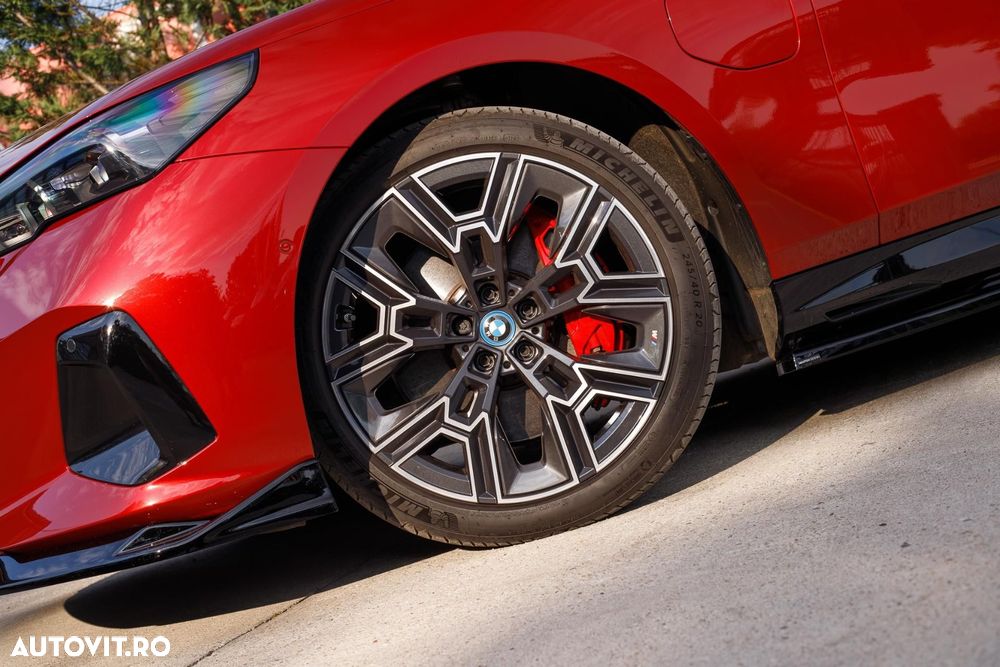 BMW Seria 5 550e xDrive AT PHEV - 7