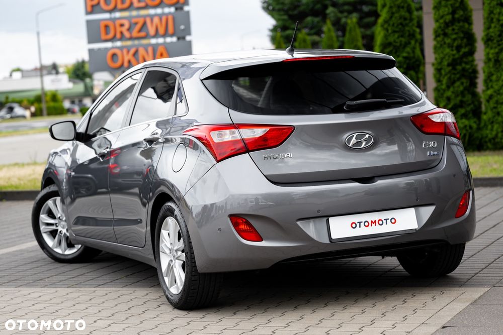 Hyundai i30 1.6 Trend - 8