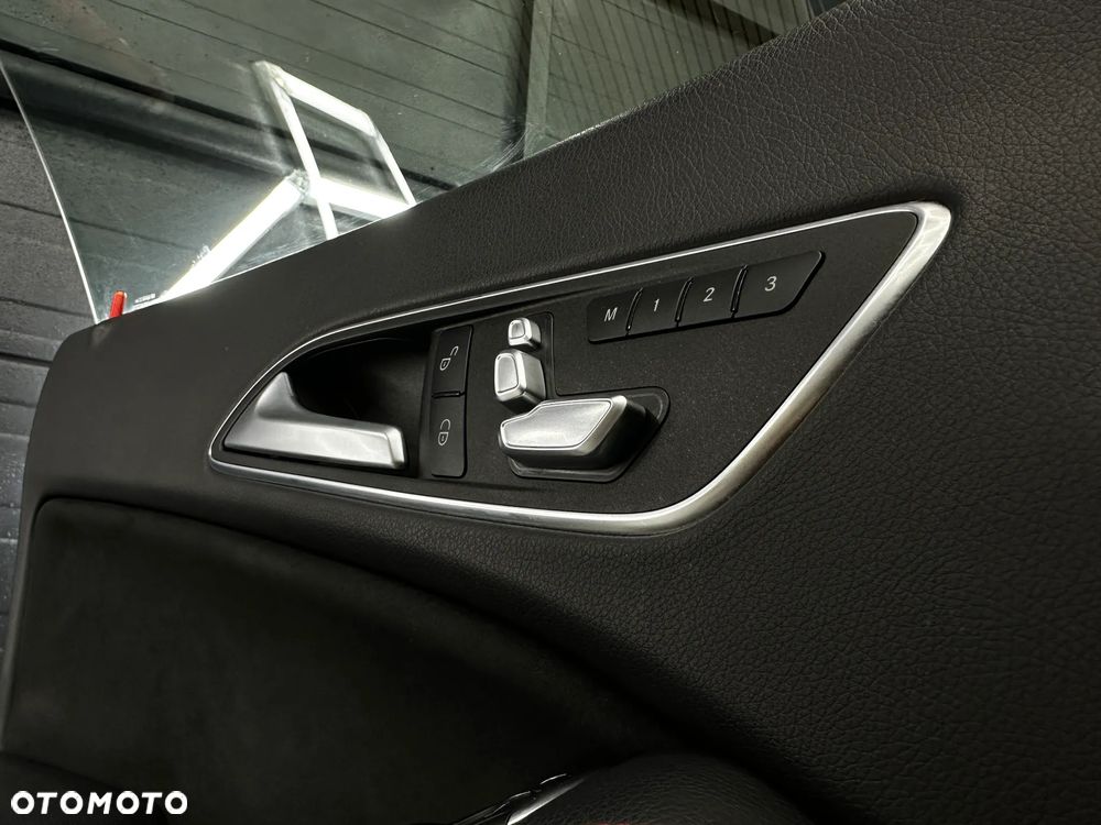 Mercedes-Benz CLA 250 4-Matic Sport - 15