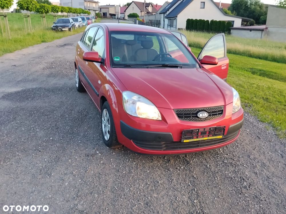 Kia Rio 1.4 EX Basis - 3