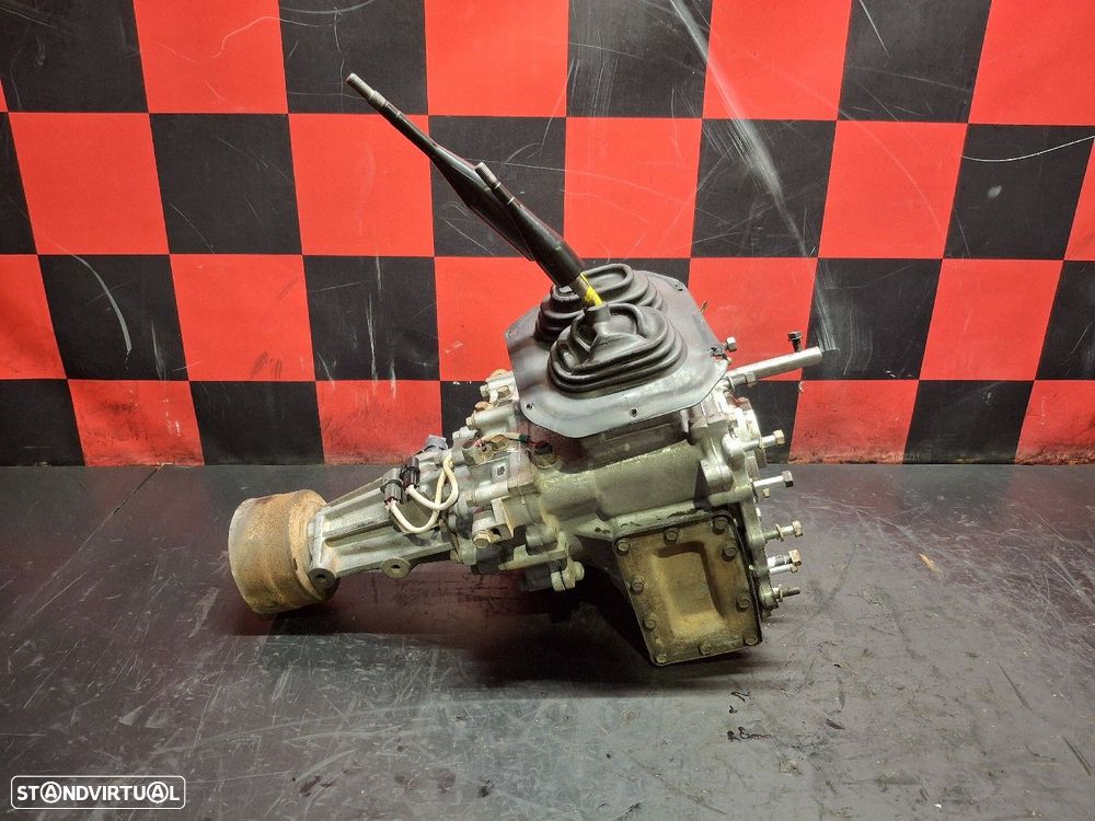 Caixa De Transferências Mitsubishi L 200 / Triton Camião De Plataforma - 2