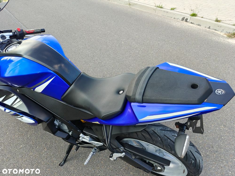 Yamaha YZF - 12