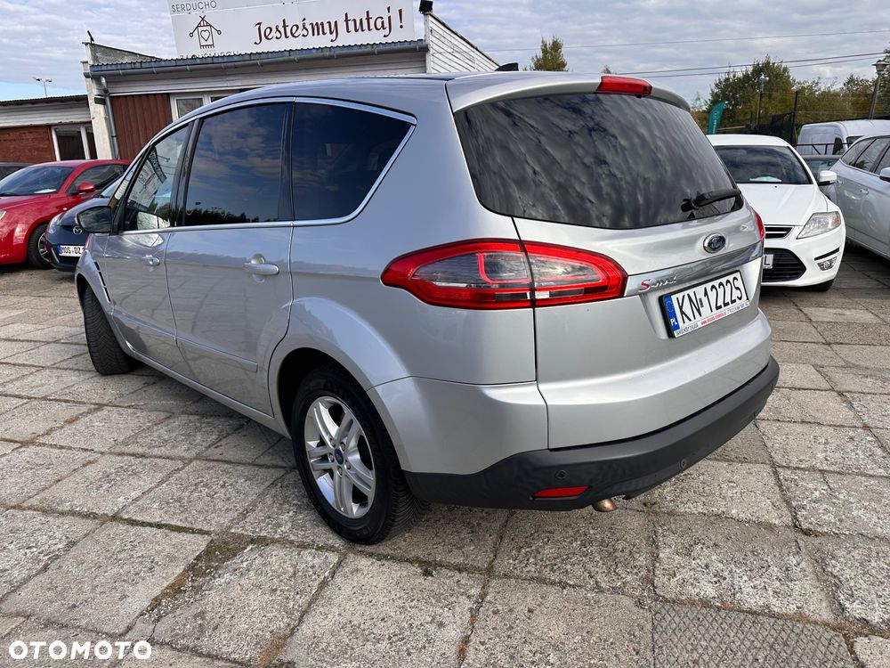 Ford S-Max 2012 photo 2