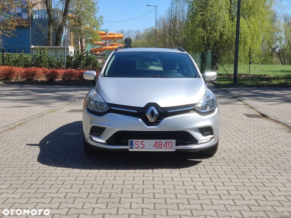 Renault Clio 1.2 16V Confort Privilege - 6