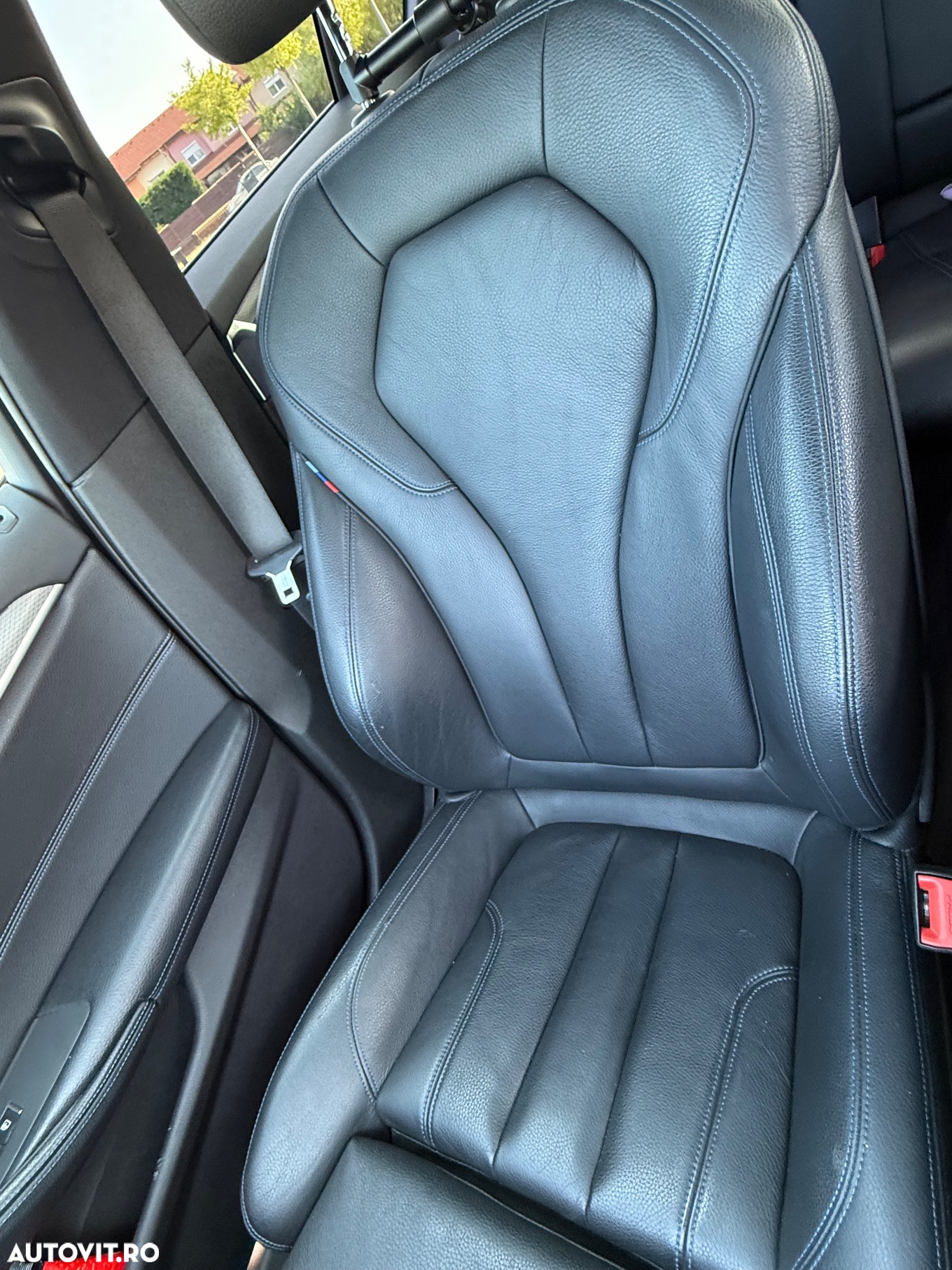 BMW Seria 5 520d xDrive AT - 17