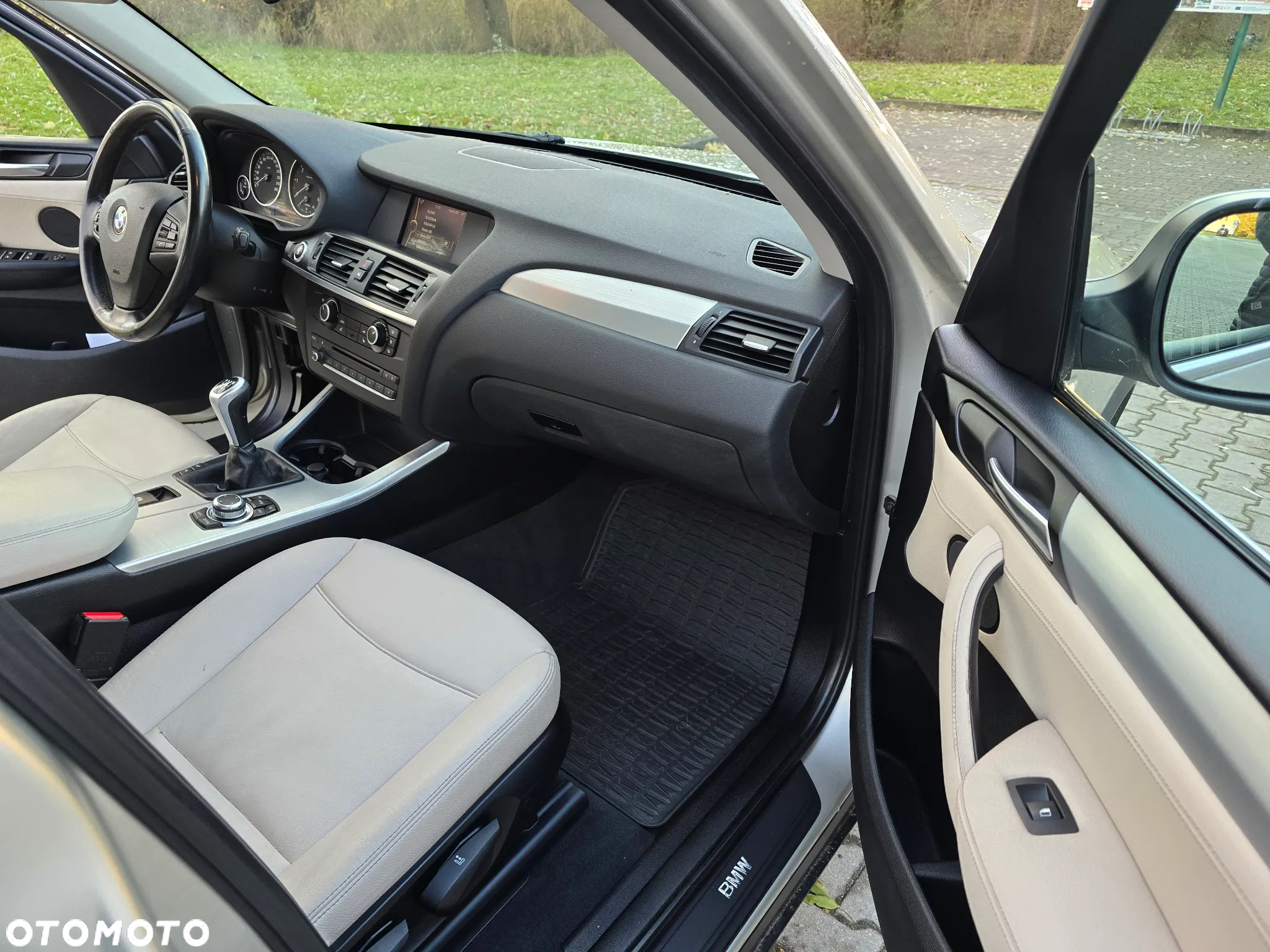 BMW X3 xDrive20d - 11