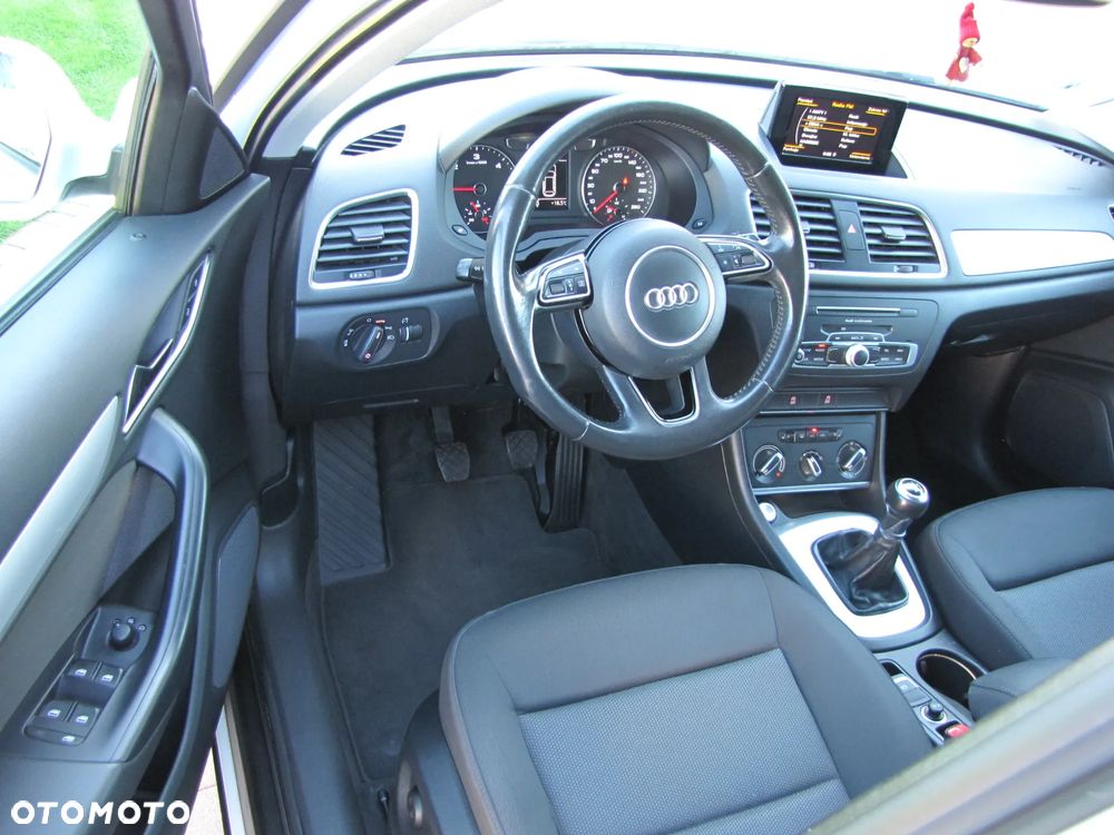 Audi Q3 - 13