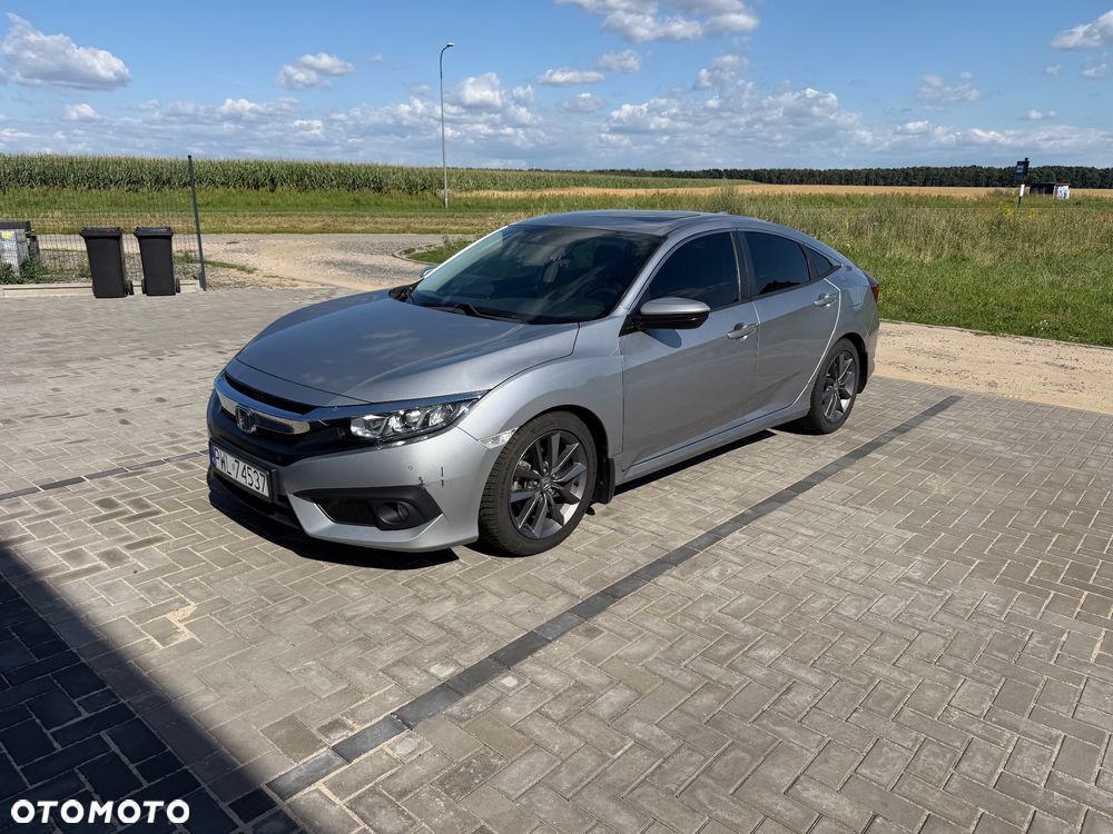 Honda Civic 1.5 T Executive CVT - 2