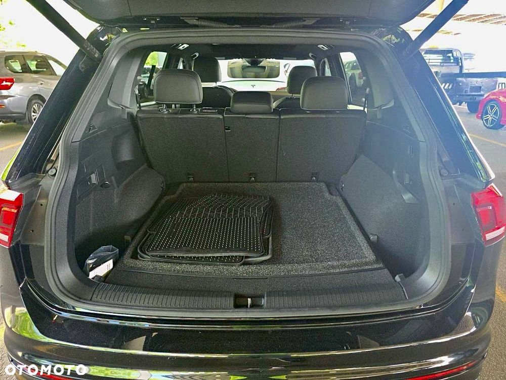 Volkswagen Tiguan 2,0 TSI OPF 4Motion DSG R-Line - 11
