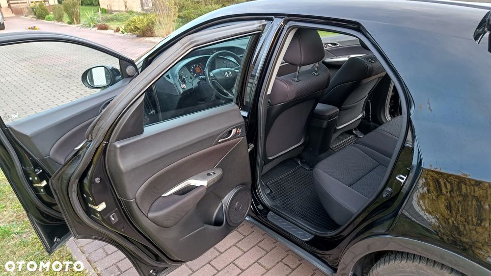 Honda Civic 1.8 Executive - 15