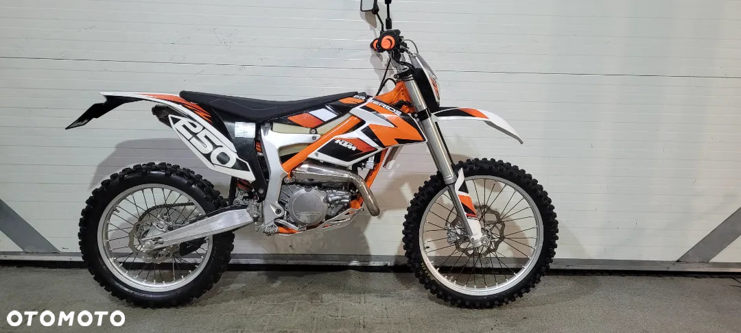 KTM EXC - 3