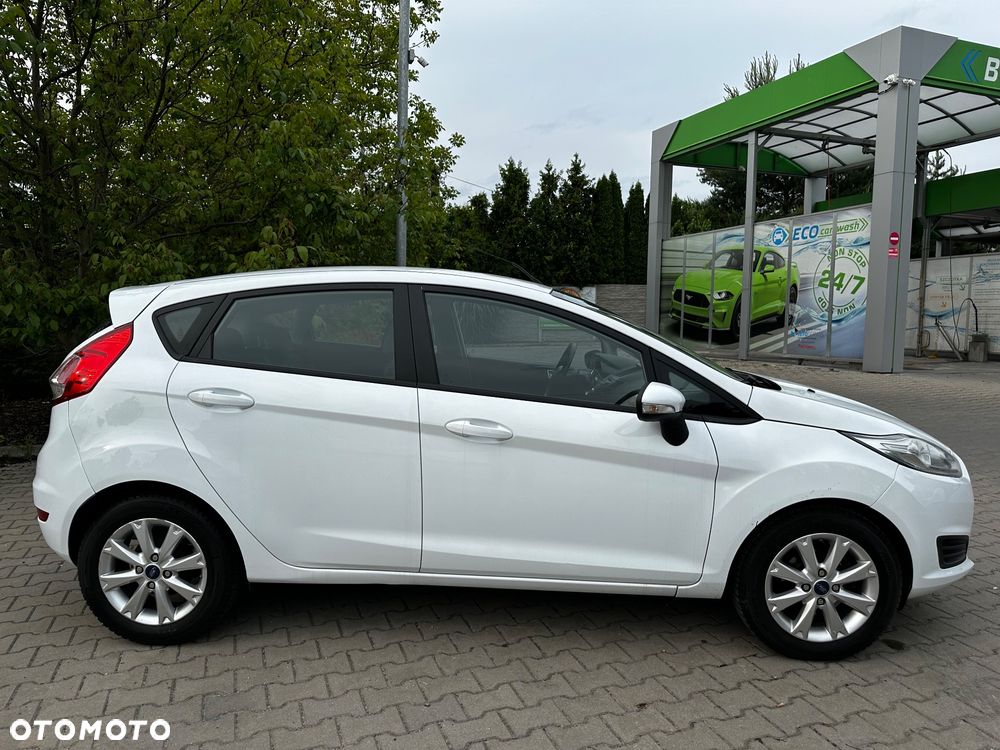 Ford Fiesta - 4