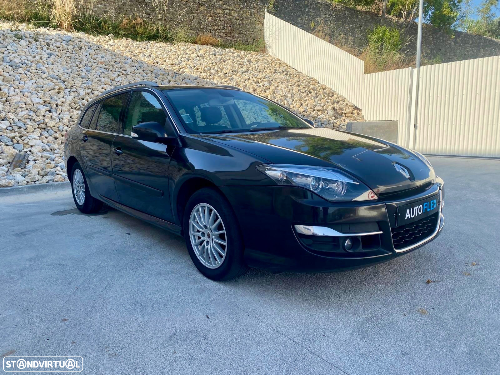 Renault Laguna Break 2.0 dCi Initiale - 16