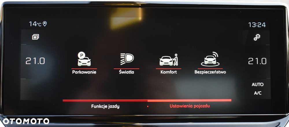 Peugeot 2008 1.5 BlueHDi Allure S&S EAT8 - 27