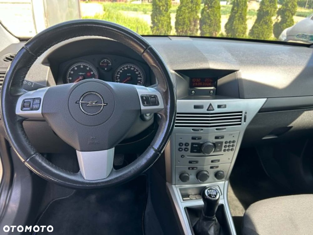 Opel Astra 1.6 - 4