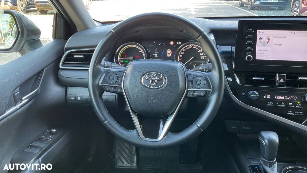 Toyota Camry 2.5 Business - 14