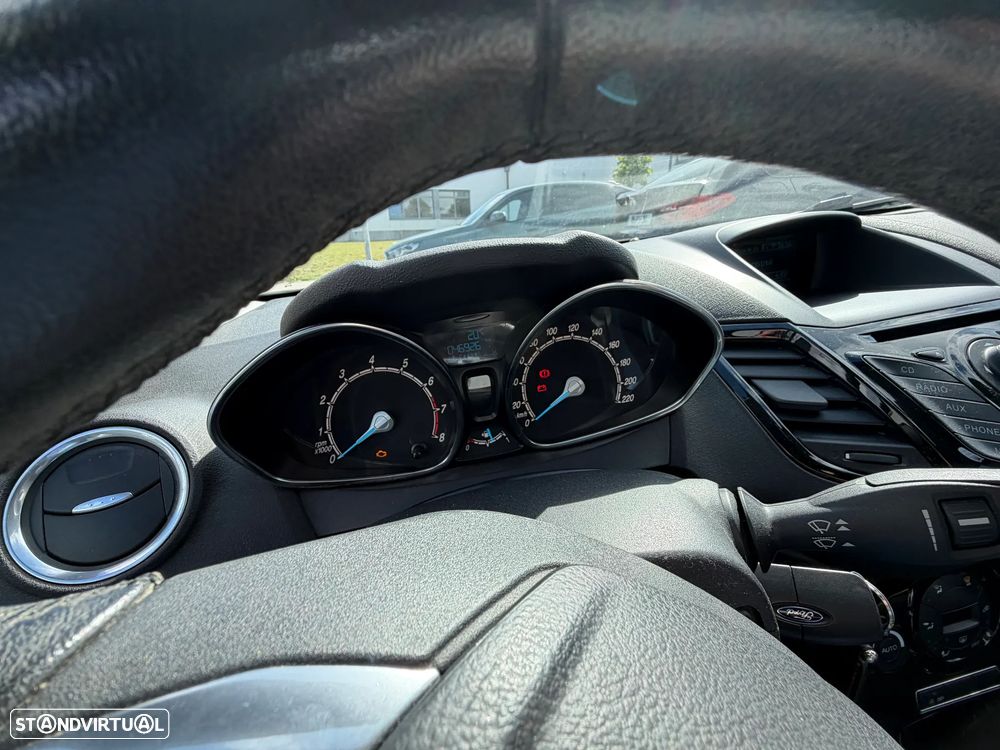 Ford Fiesta 1.0 T EcoBoost Titanium - 3