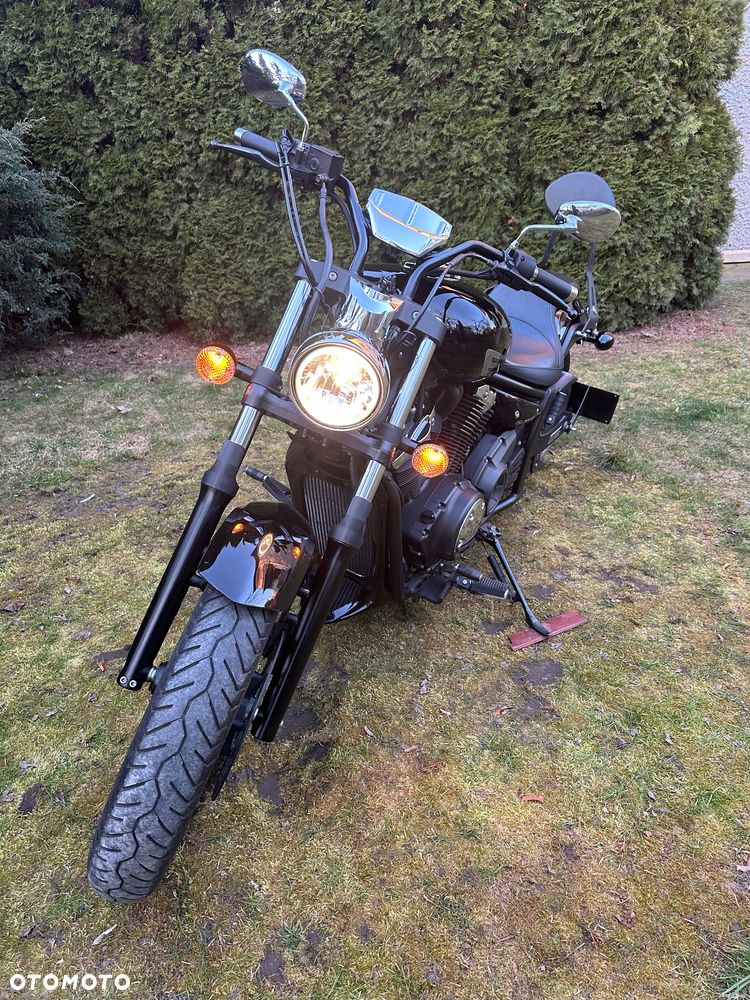 Yamaha XVS - 7