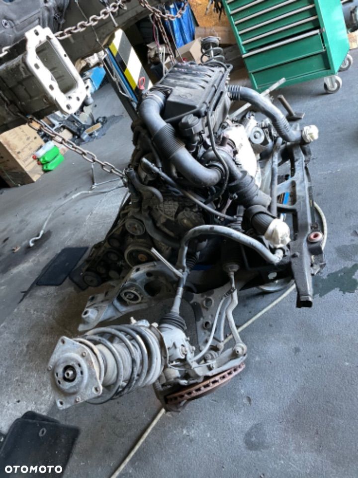 mercedes A180 b200 b180 cdi silnik 2,0cdi om 640.940 - 2