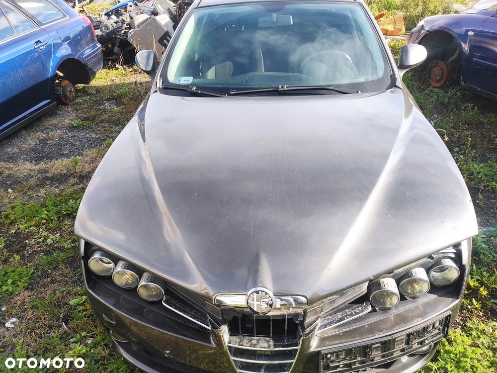 Alfa Romeo 159 kombi silnik 1.9 16v JTD 150km na części - 19