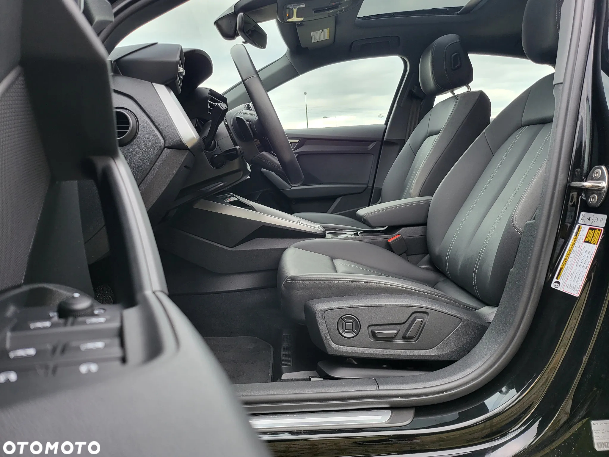 Audi A3 40 TFSI Limousine quattro S tronic advanced - 4