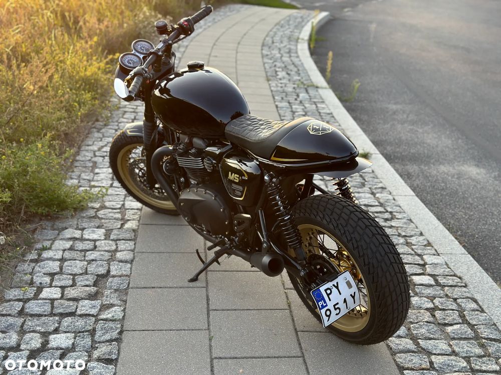 Triumph Speed Twin - 9
