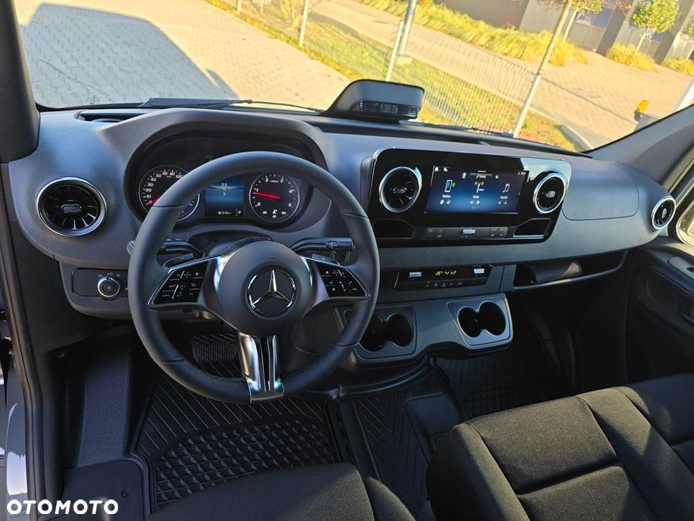 Mercedes-Benz Sprinter 319 CDI Long PRO 9G-Tronic - 10