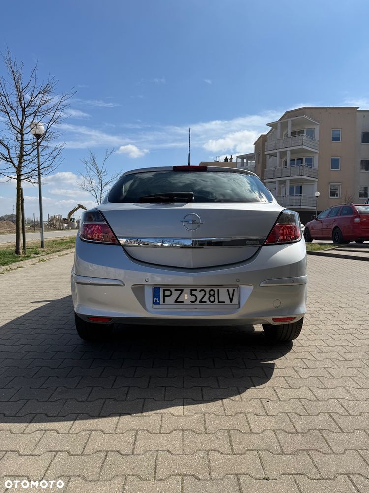 Opel Astra - 8