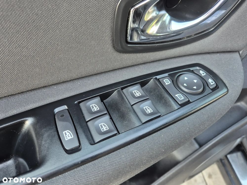 Renault Grand Scenic Energy dCi 110 S&S LIMITED - 28