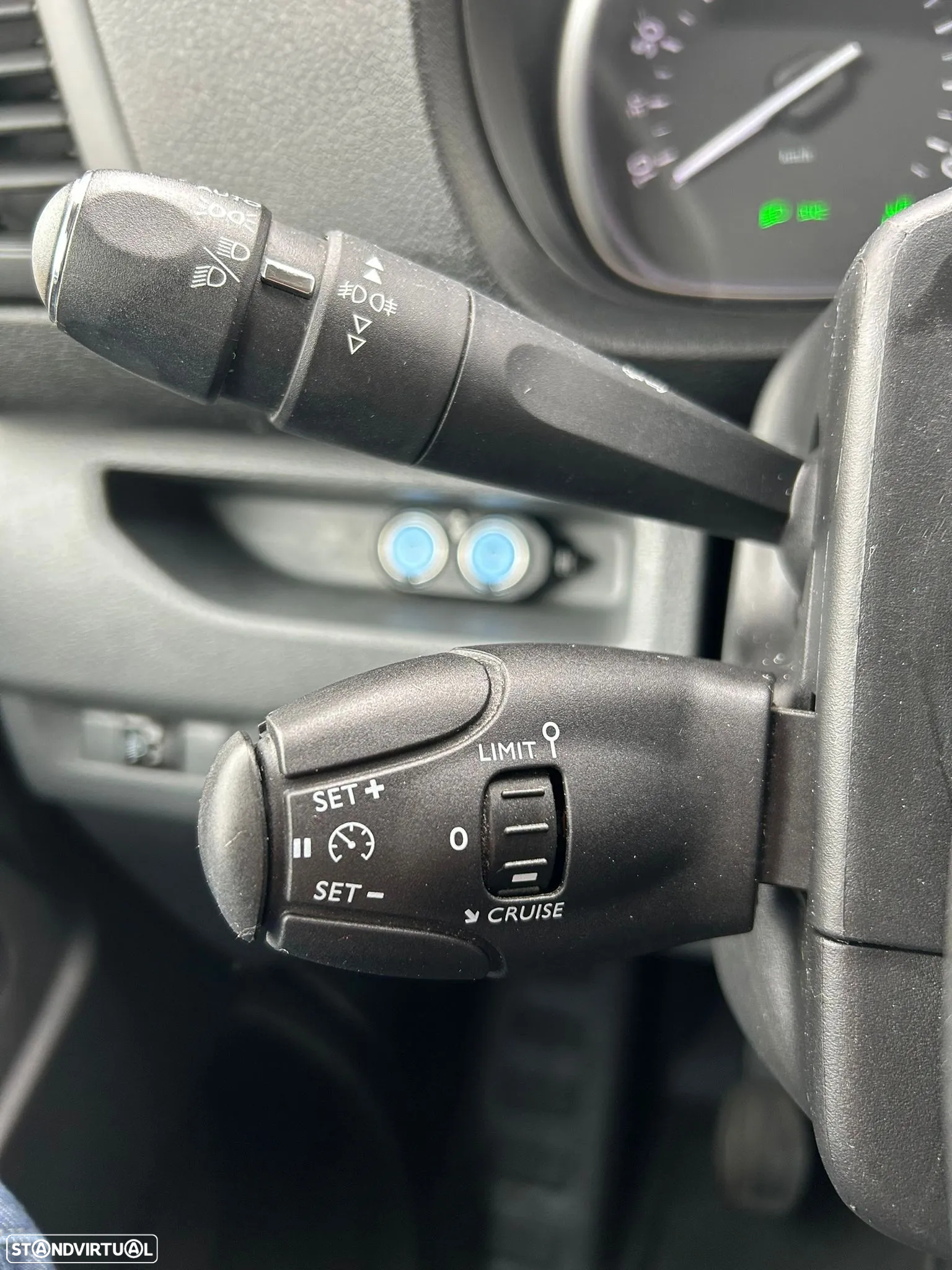 Peugeot Expert 2.0 Hdi 122 Cv Longa 5 Lugares - 20
