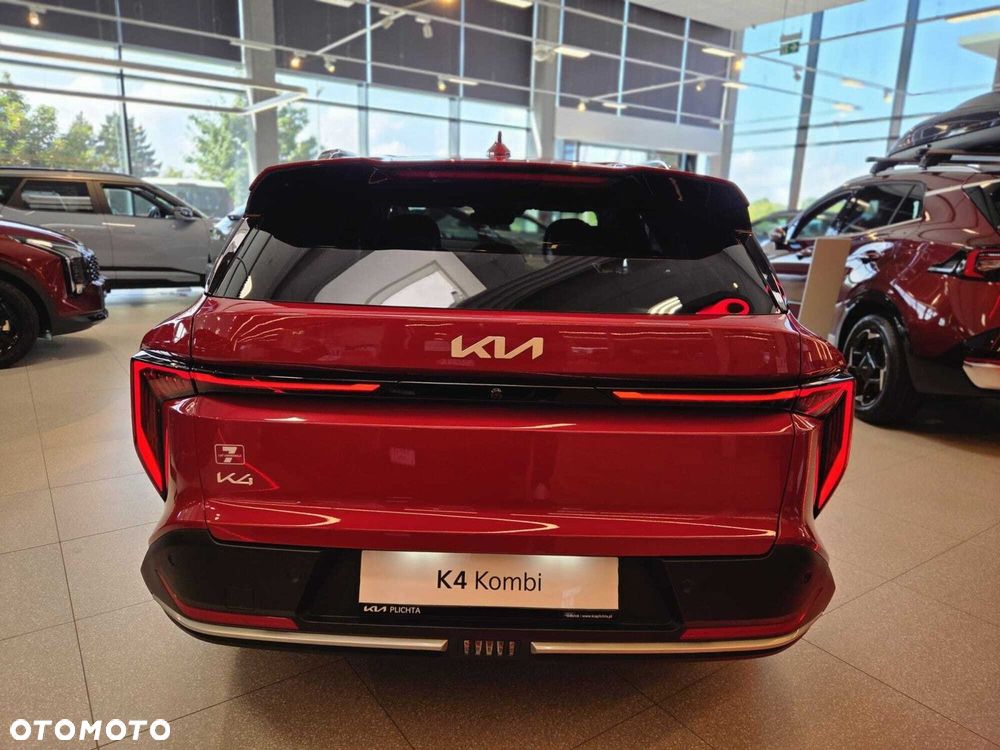 Kia K4 - 7