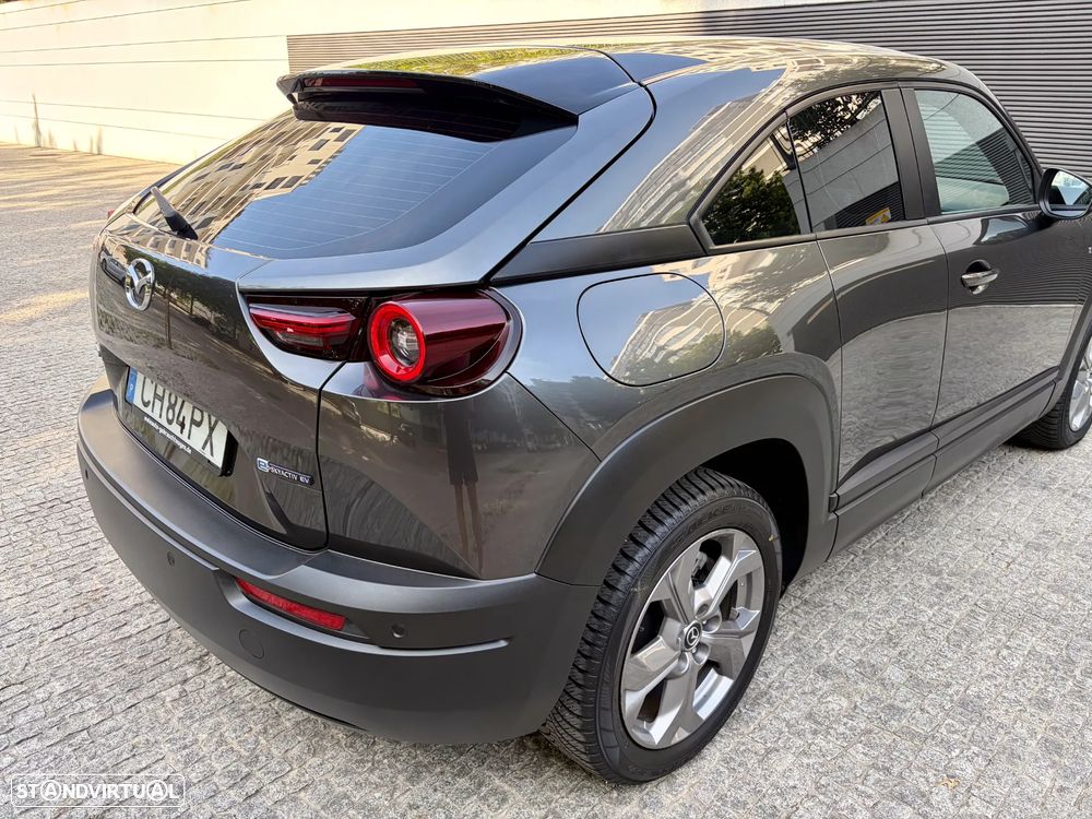 Mazda MX-30 e-SKYACTIV EXCLUSIVE-LINE - 12
