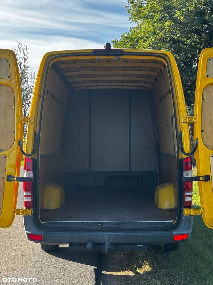 Mercedes-Benz SPRINTER - 12