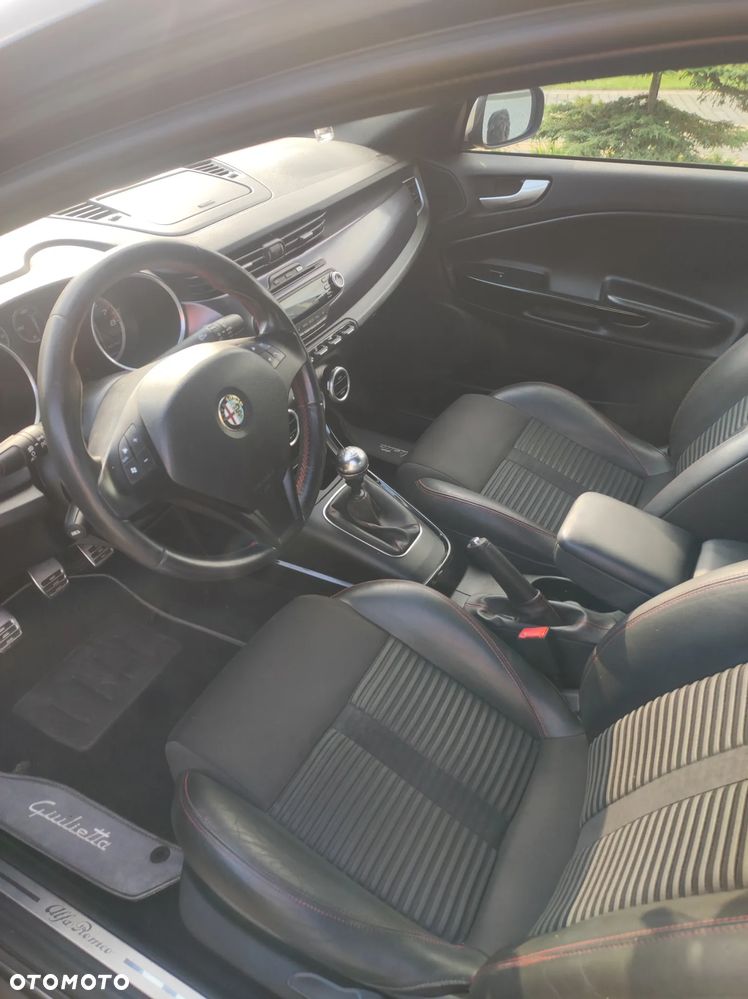 Alfa Romeo Giulietta 1.4 TB Distinctive - 16