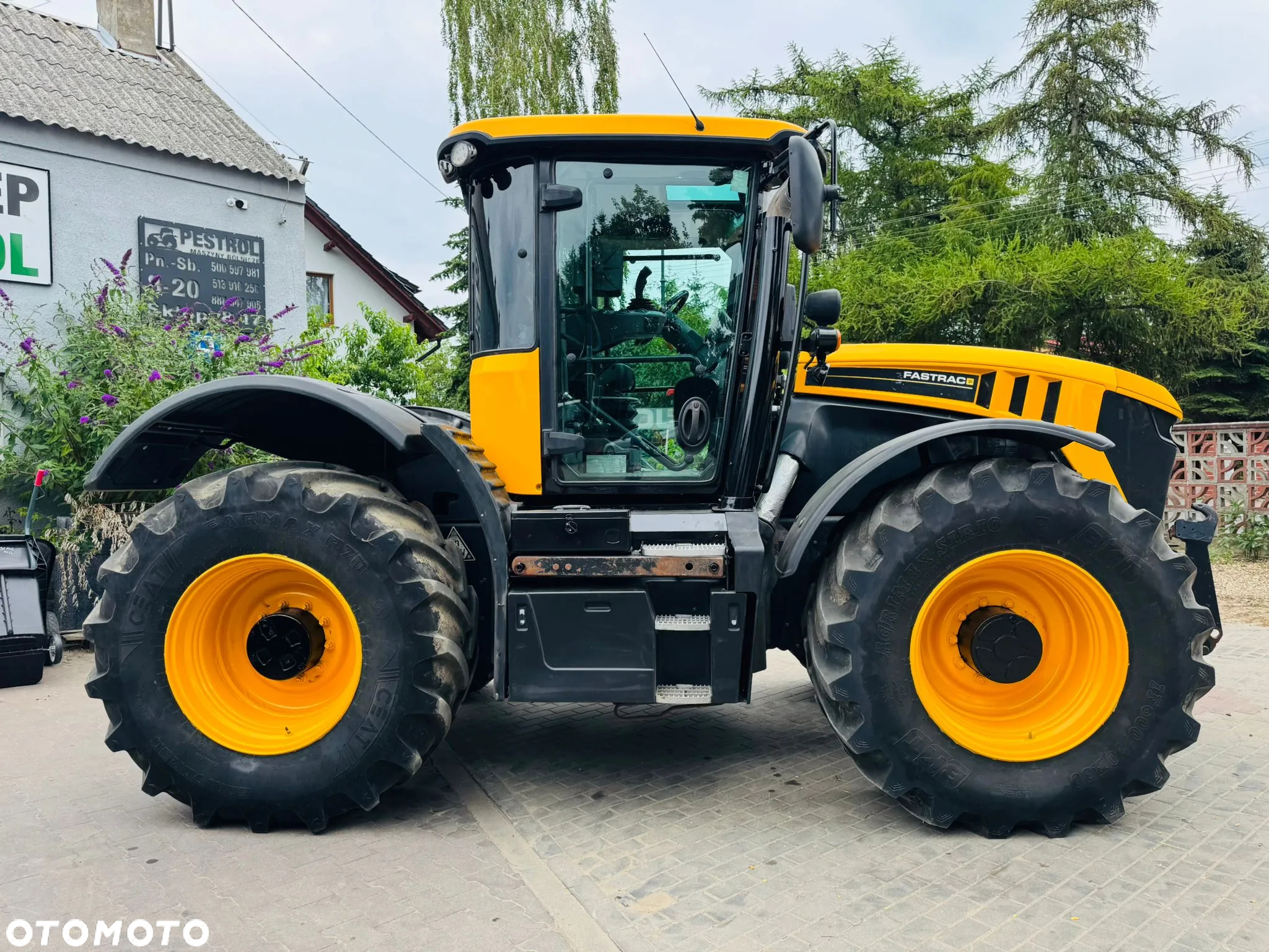 JCB 4220 - 7
