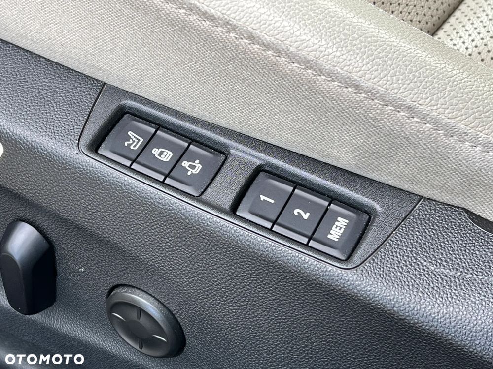 Opel Insignia 2.0 CDTI 4x4 Exclusive S&S - 15