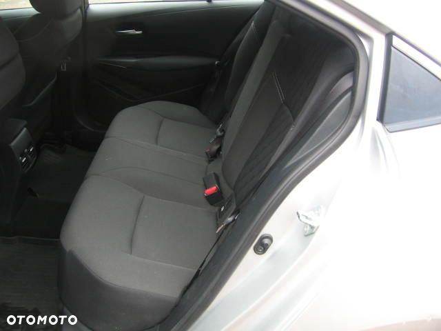 Toyota Corolla 1.6 Prestige - 33