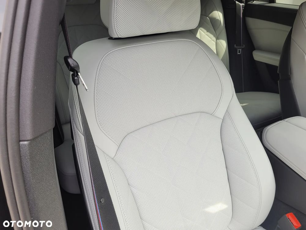 BMW X6 - 16