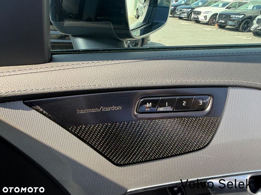 Volvo XC 90 - 36