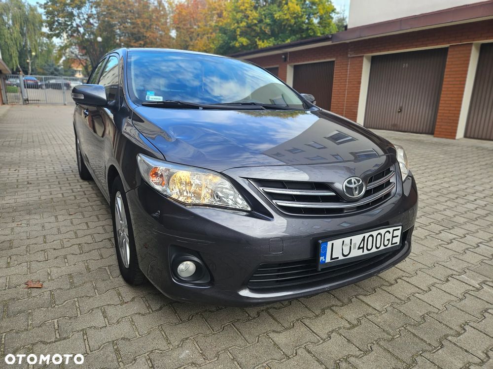 Toyota Corolla 1.6 Luna - 5