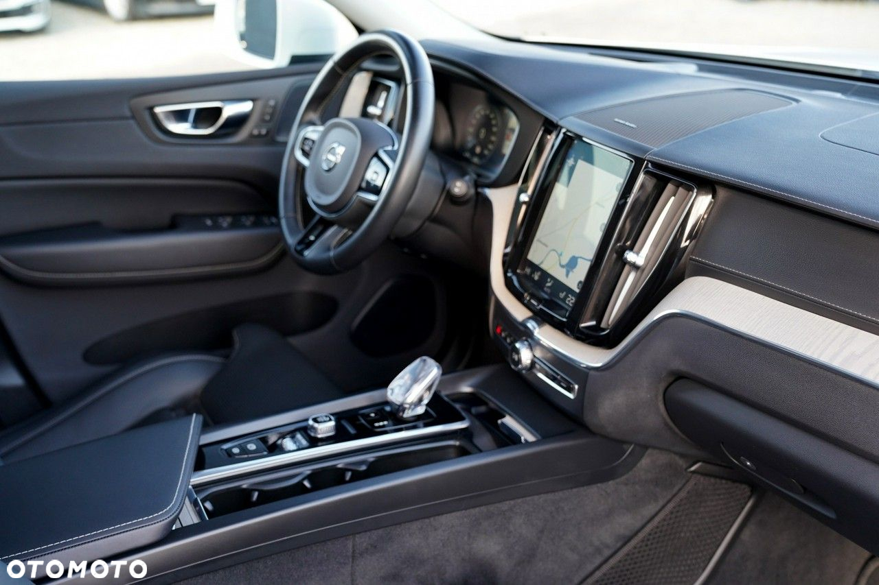 Volvo XC 60 - 19