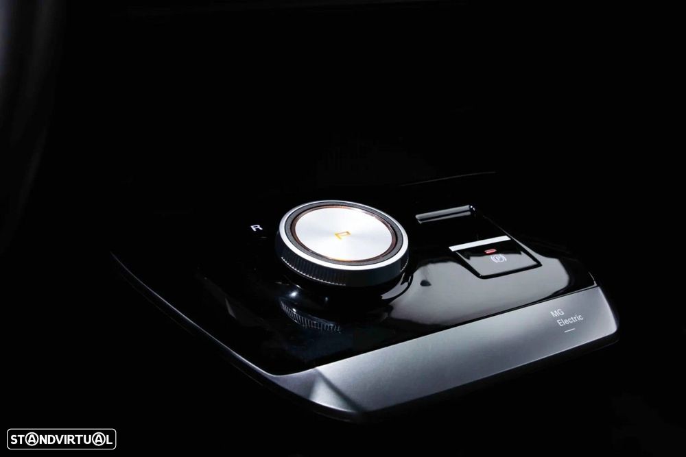 MG MG4 64 kWh Luxury - 9