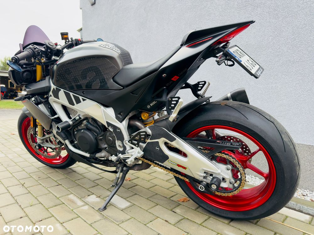 Aprilia Tuono - 4
