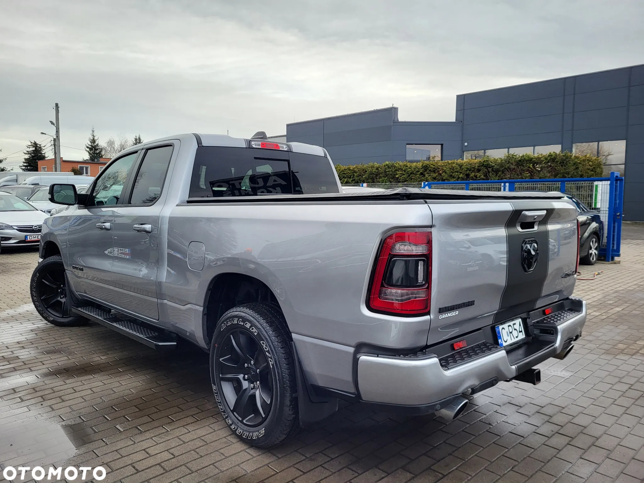 Dodge RAM - 4