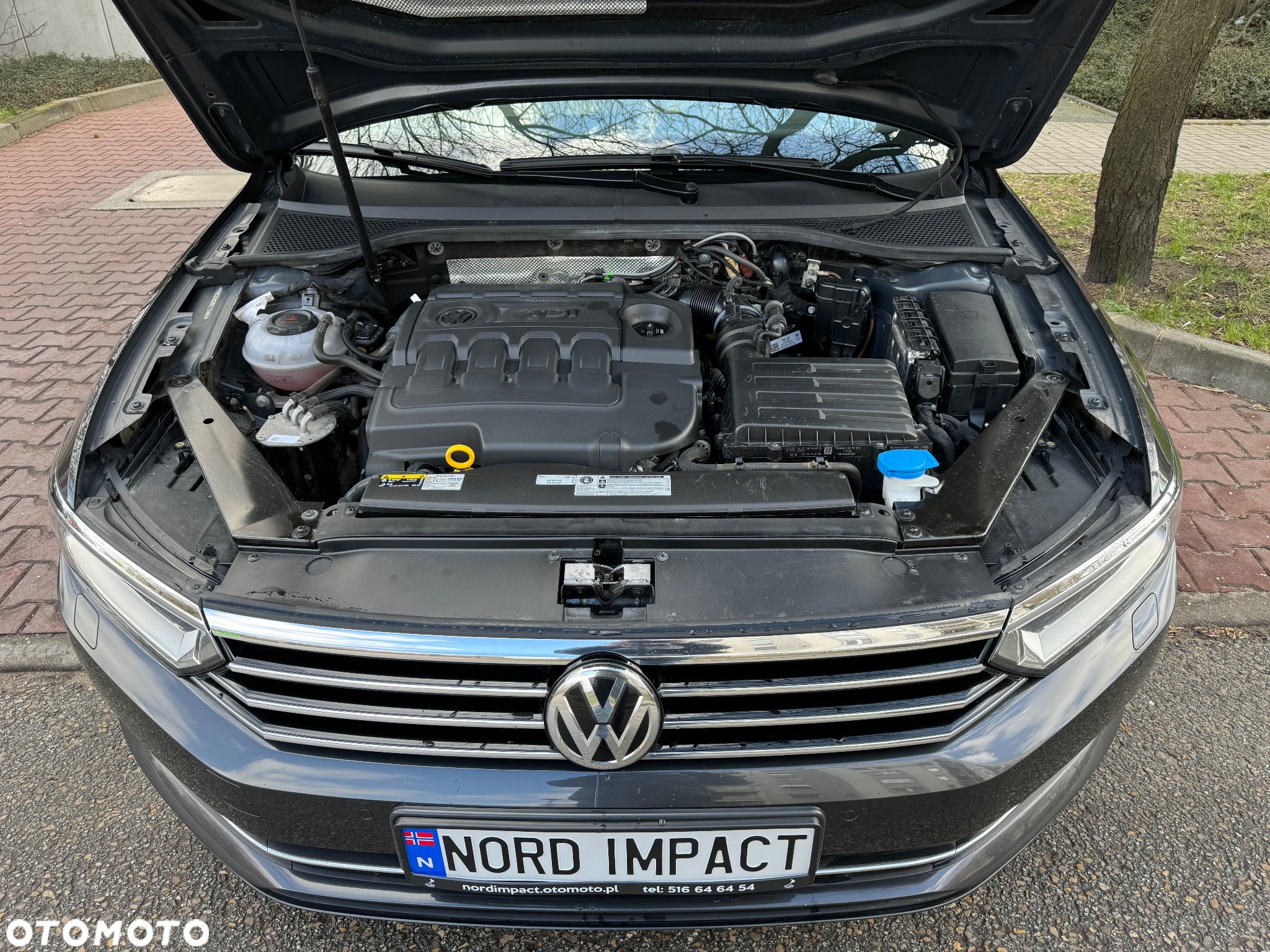 Volkswagen Passat Variant 2.0 TDI SCR DSG 4Motion Business - 11