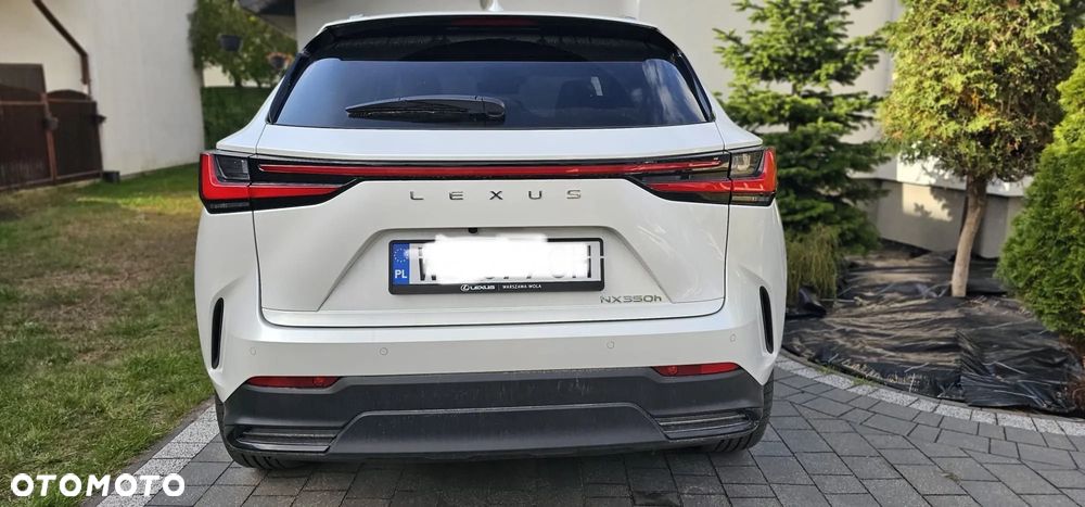 Lexus NX 350h Omotenashi AWD - 3