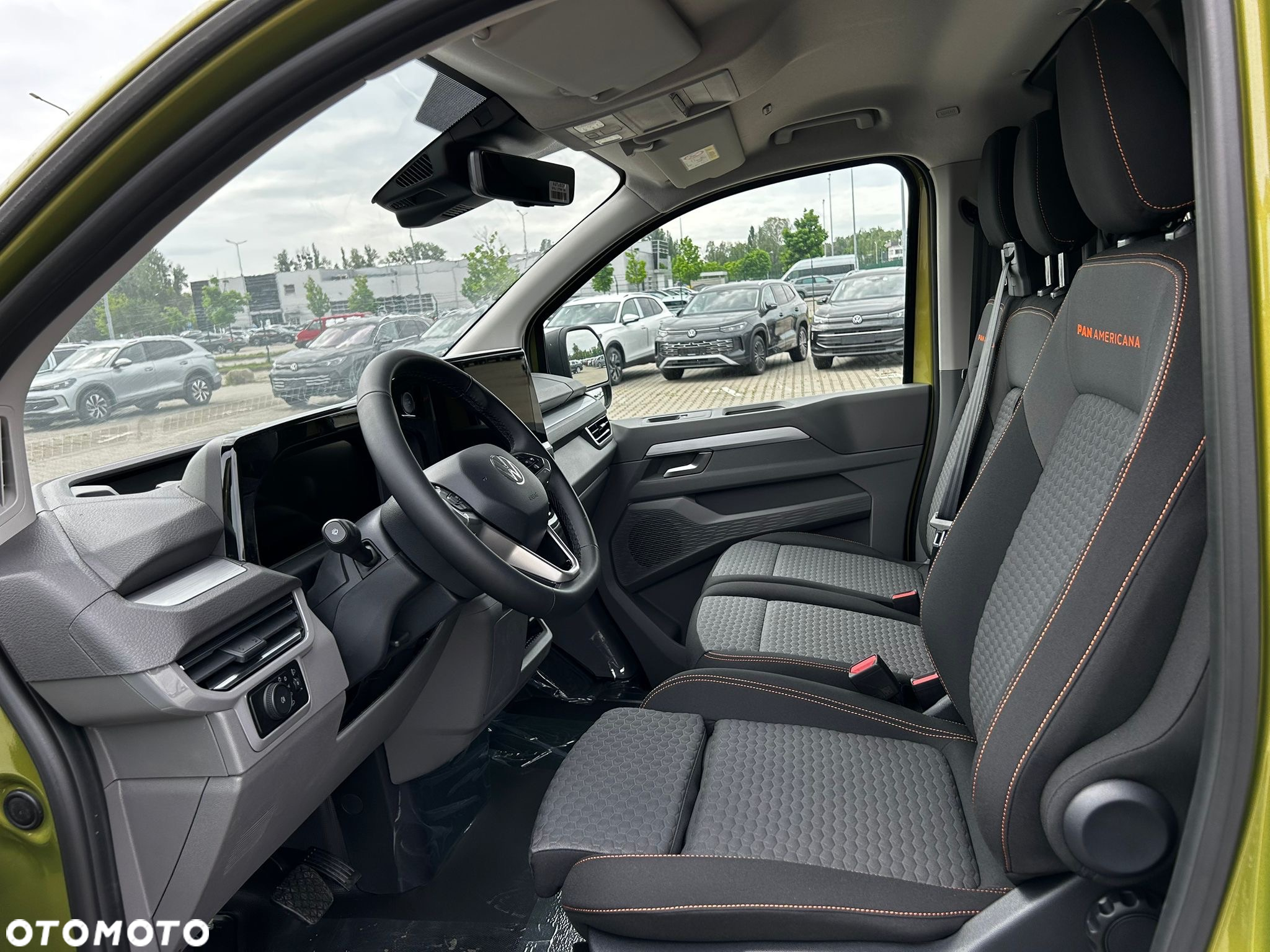 Volkswagen Transporter - 9