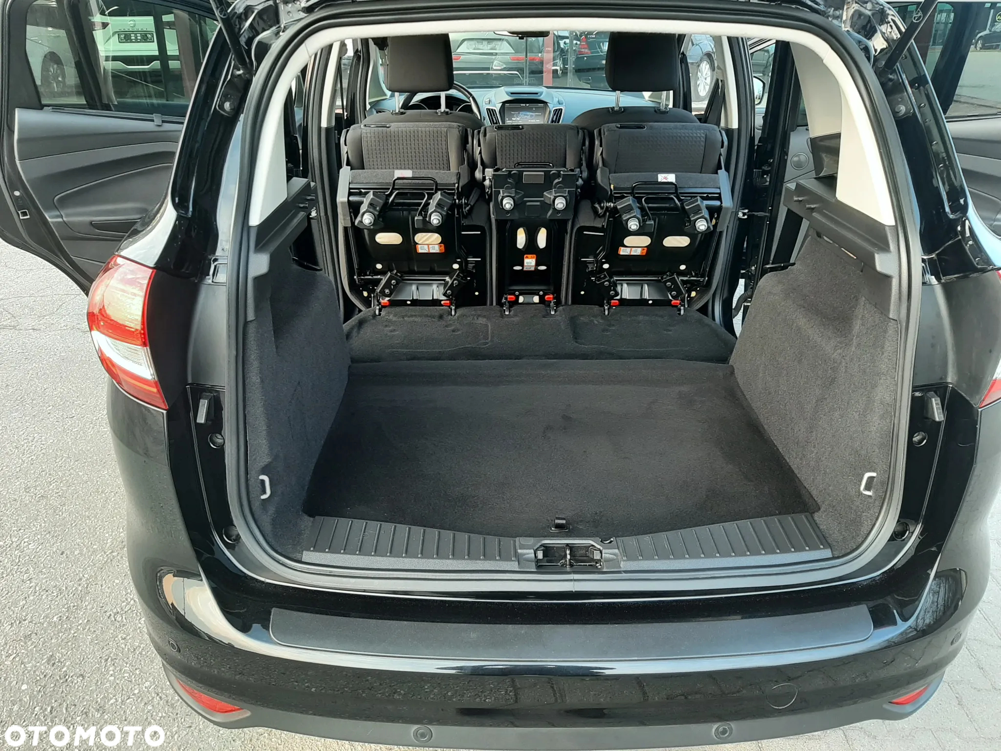 Ford C-MAX - 30